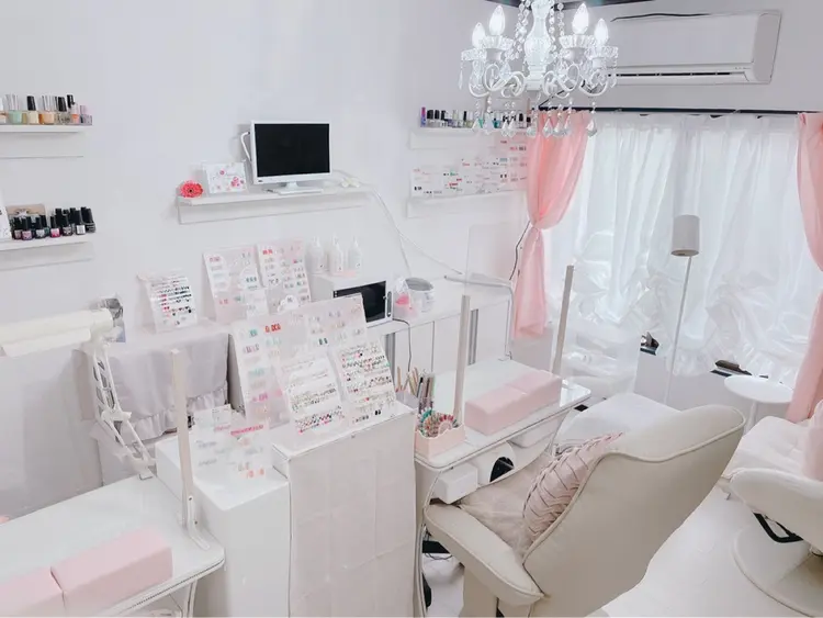 nailsalon-amourの内観・外観1