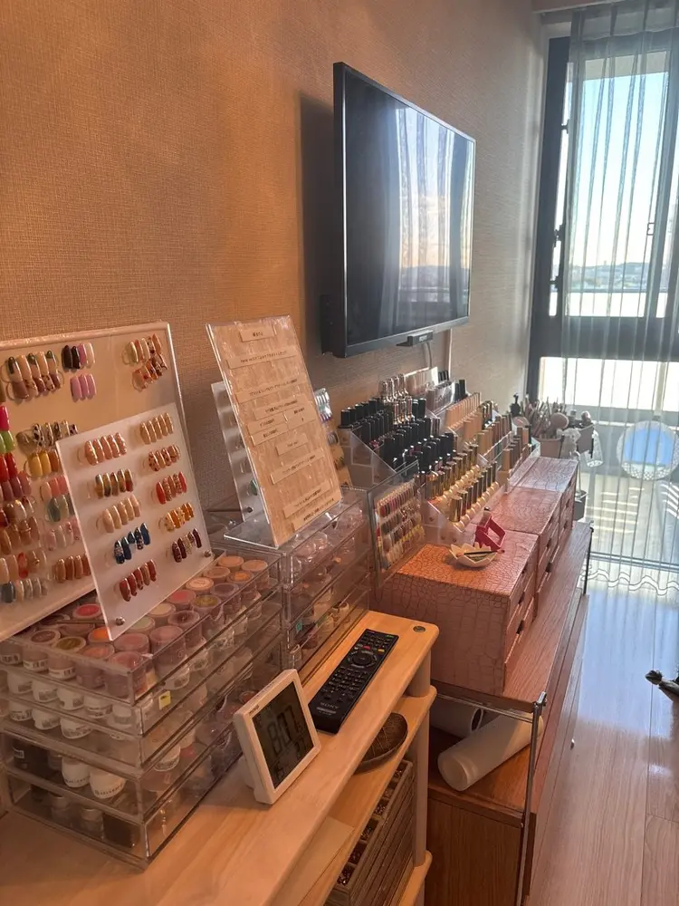 Kana nailの内観・外観2