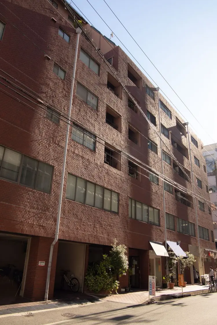 美肌脱毛・美肌ケア専門サロン Diva北浜の内観・外観1