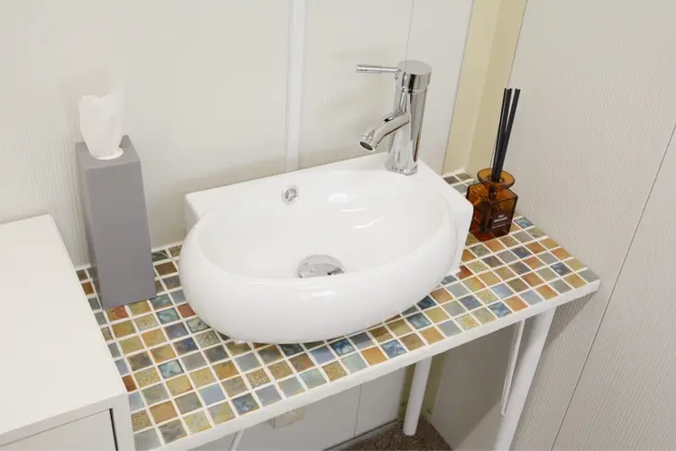 HaL  NaiLの内観・外観2