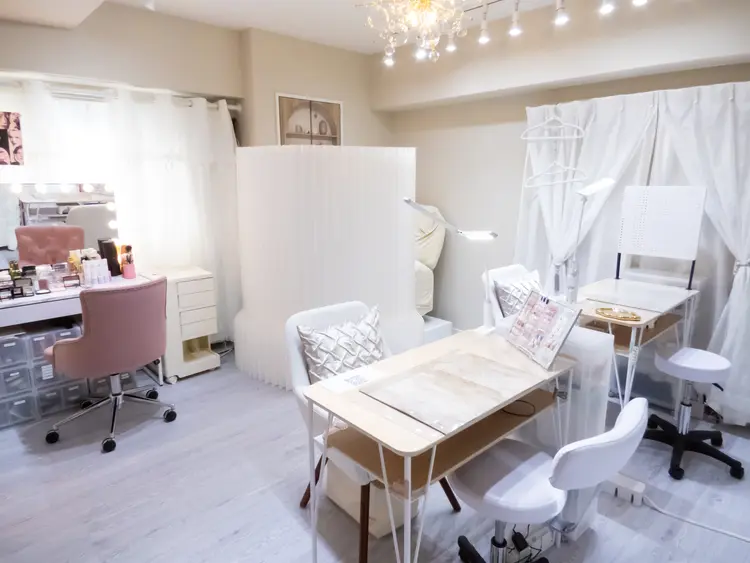 NailSalon Ecrin(エクラン)の内観・外観2