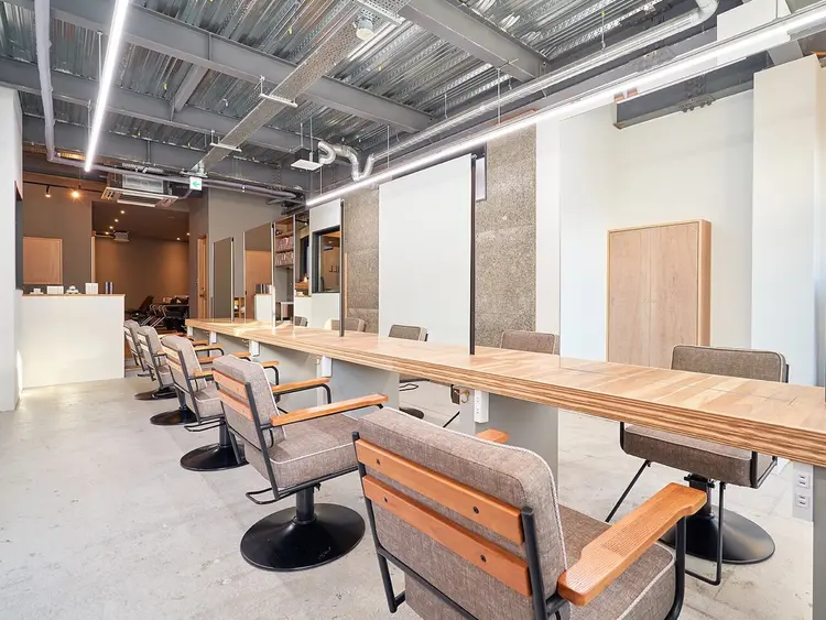 JILL北千住店の内観・外観2