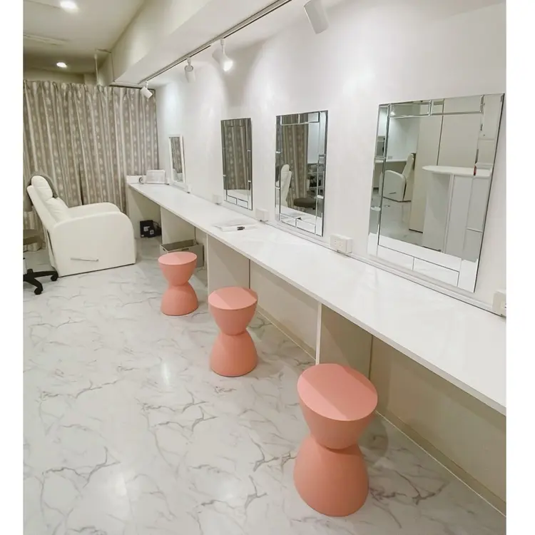 小顔プロデュース〜KOKARO〜浜松店の内観・外観1