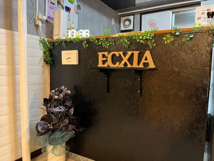 ECXIAの内観・外観2