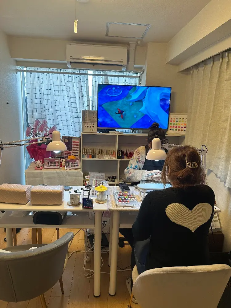 coco   nailの内観・外観1