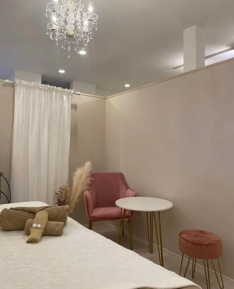 トータルビューティサロンstageの内観・外観2