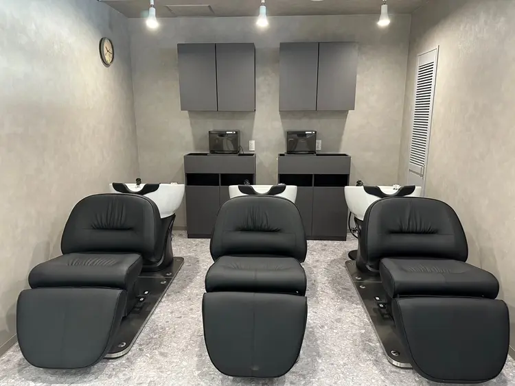 Zina パシフィーク天神 髪質改善&トリートメントの内観・外観3