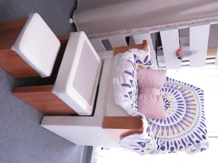 F & Tネイルサロンの内観・外観2