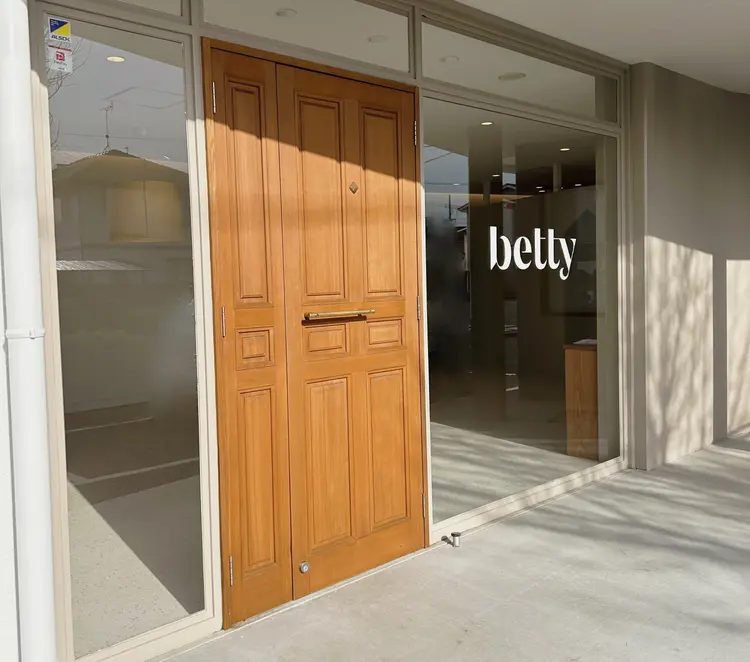 ベティ宇部恩田店【ベティ】 まつエク＆まつ毛パーマ専門店の内観・外観2