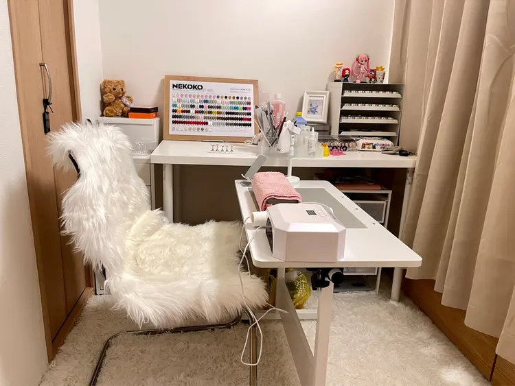 Yolo Nailsの内観・外観1