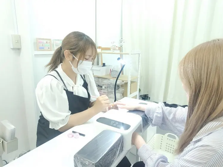 Mxx by KingGYM川崎店〜eyelash&nail〜の内観・外観2