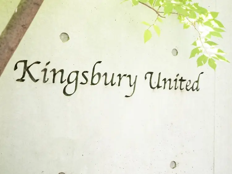 Kingsbury Unitedの内観・外観1