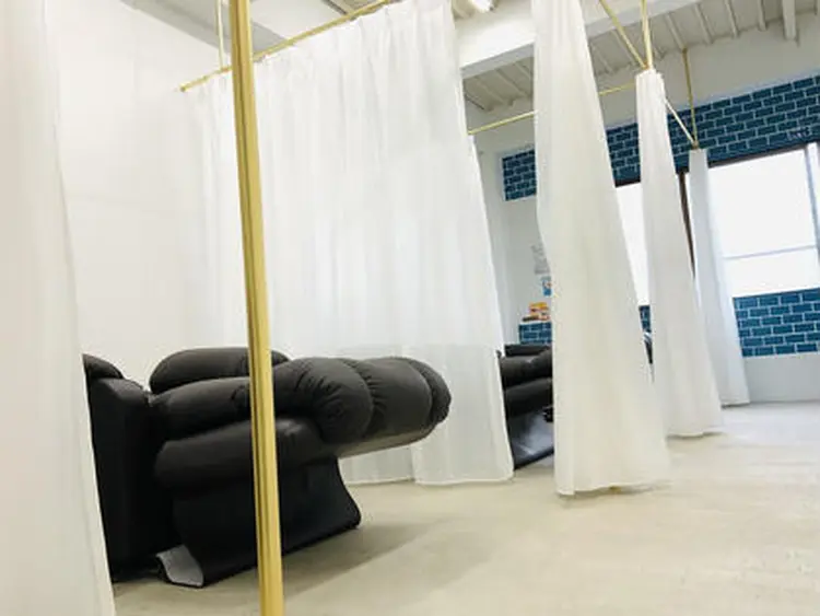 アルーシェ 平井店(Alushe)　美容室　マツエク　ネイル　脱毛の内観・外観3