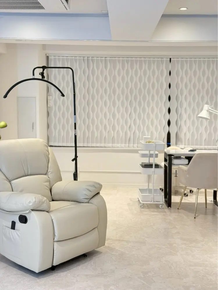 EYE&NAIL YUZUME 赤坂店の内観・外観2