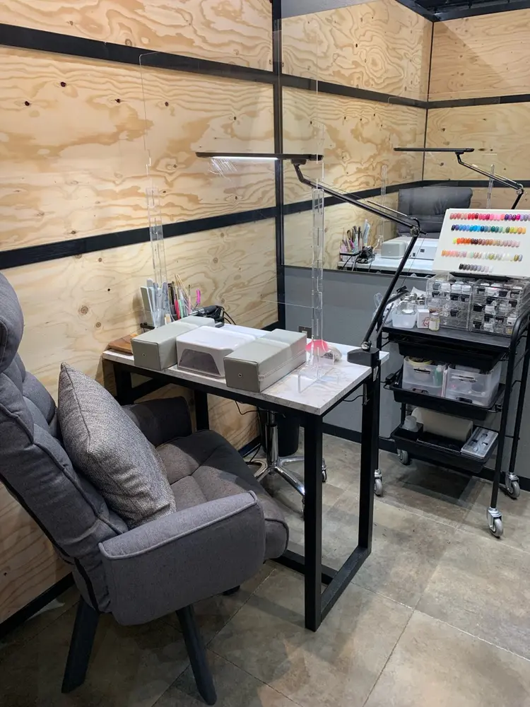 【パラジェル登録サロン】N° nail 名駅【ナンバー・ネイル】の内観・外観2