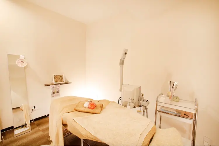 メナード　エスペランスレーヴ二条大路南代行店の内観・外観3