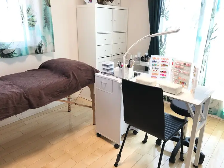 Eye nailの内観・外観1