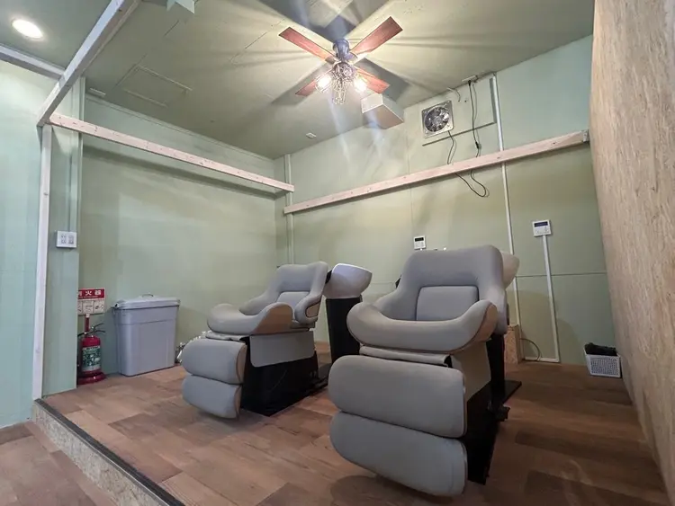 PERIDOTの内観・外観2