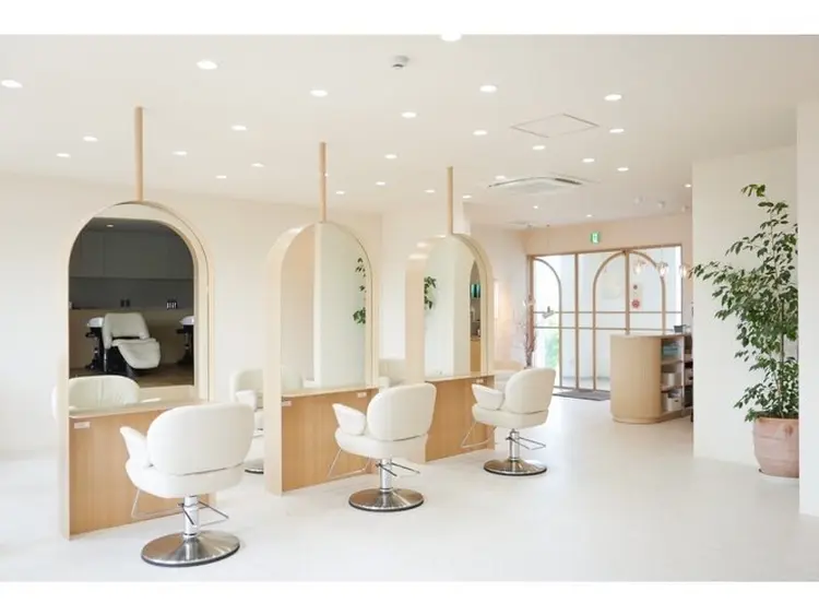 LUVISM 松崎店の内観・外観2