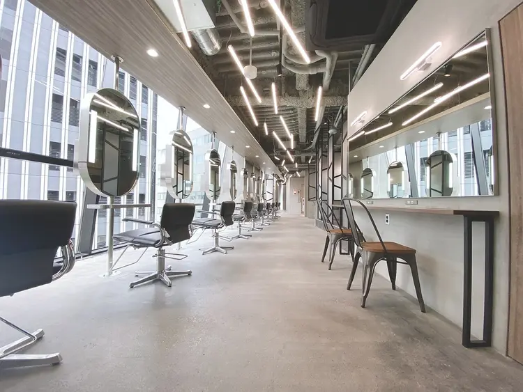 Zina 池袋 髪質改善&トリートメント&艶髪【ジーナ】の内観・外観2