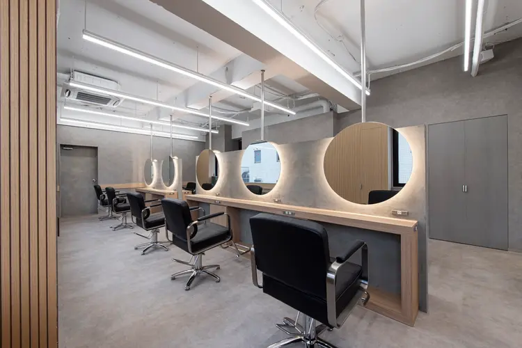 BASSA立川店の内観・外観1