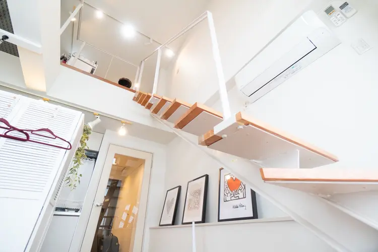 Face of AZusaの内観・外観1