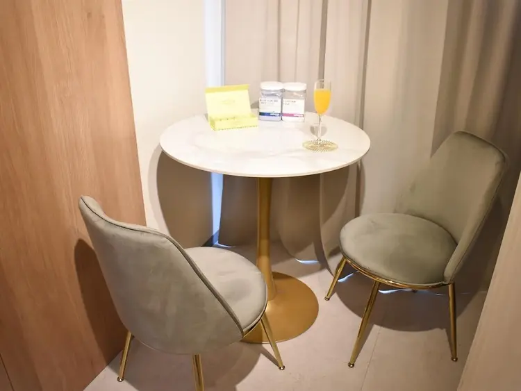 salon83【エイトミー】西船橋店の内観・外観2