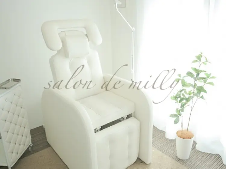 サロンドミリーの内観・外観1