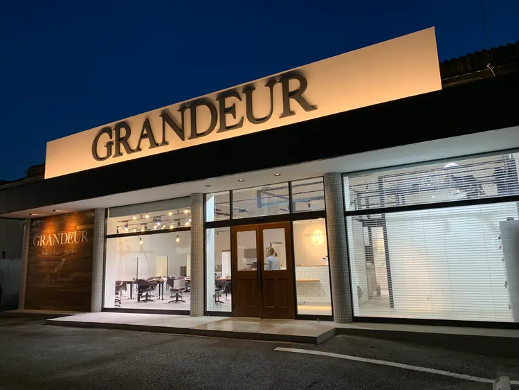 GRANDEUR東若林店の内観・外観1
