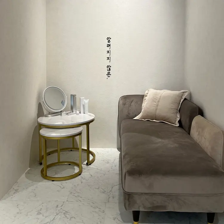 Unknown.中崎の内観・外観2