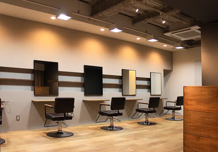 DaMの内観・外観2