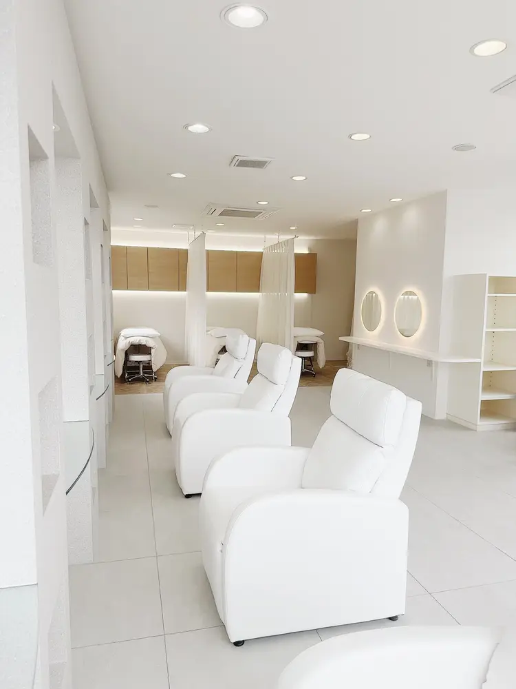 アイサロンラソ今治店の内観・外観2