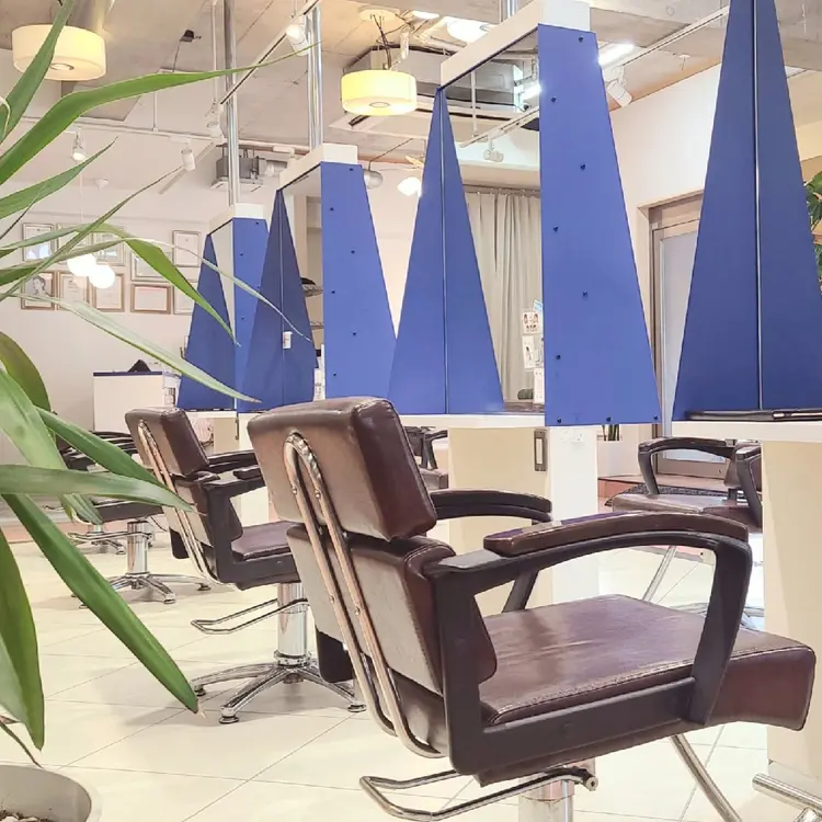 HIGH-MIND(ハイマインド)の内観・外観2