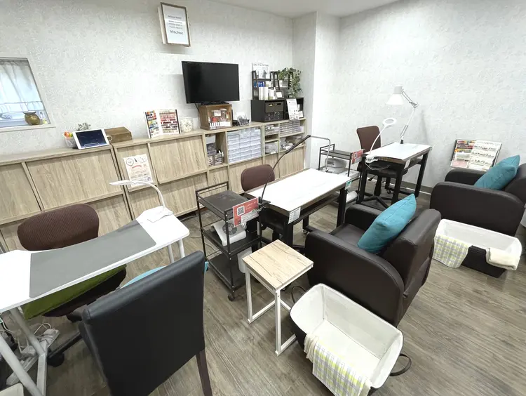 ネイルサロンROOMYの内観・外観2