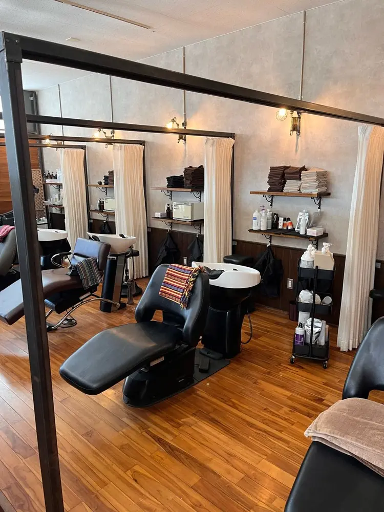 and Kの内観・外観2