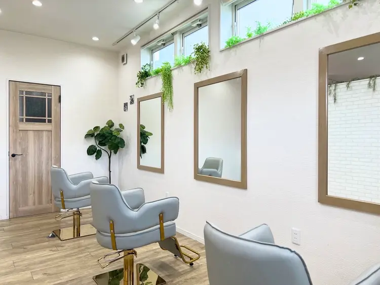 ラディアントの内観・外観2