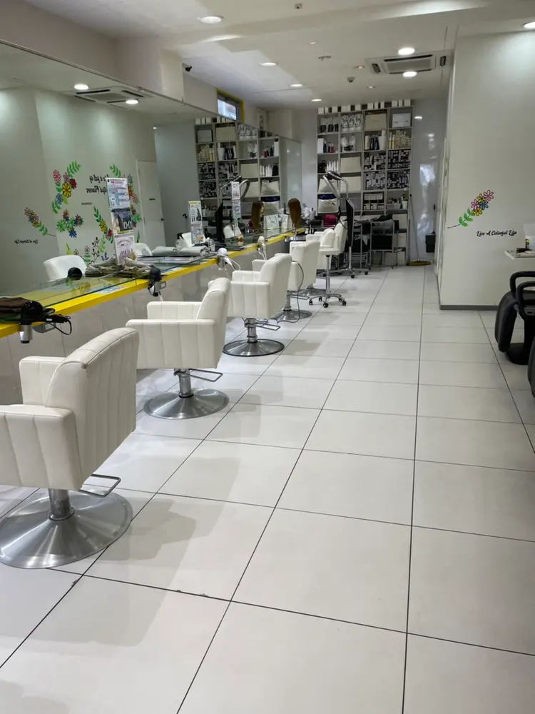 Hair studio JAPの内観・外観2