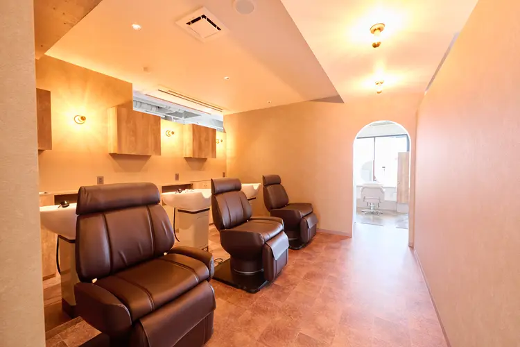 SHEER 綾瀬店の内観・外観2