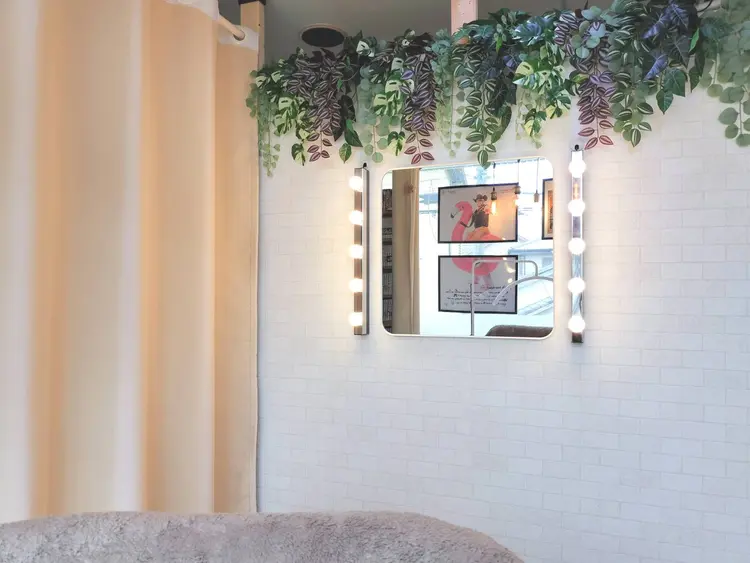 アームスヘアー＆ネイルの内観・外観3