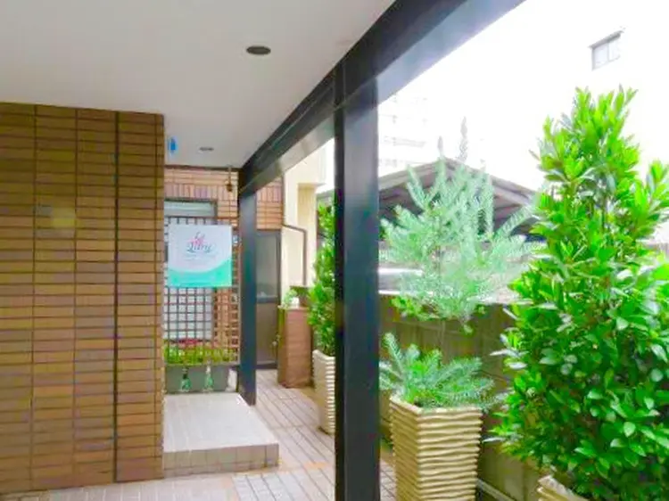 Le tiarre   ル・ティアレの内観・外観1