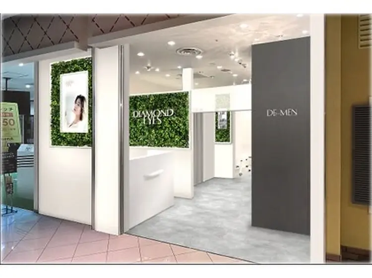 DIAMONDEYESコレットマーレ桜木町店の内観・外観1