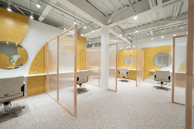 Zina北千住ミルディス通りの内観・外観3