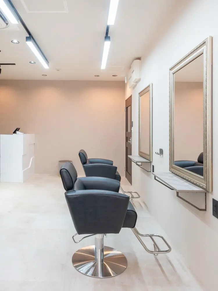 hair＆make Stellaの内観・外観2
