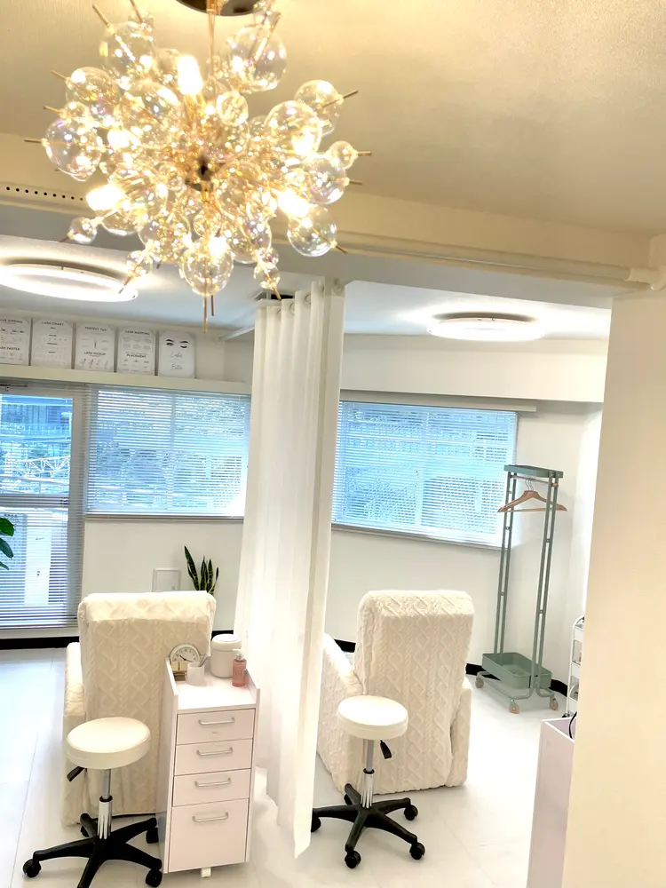 Millieye(ミライ)eye&browの内観・外観2