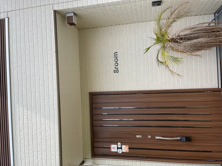 •••8roomの内観・外観1