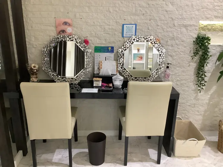 30分まつ毛パーマ専門店　Swallowの内観・外観2