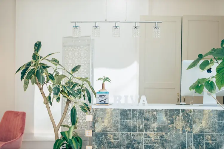 RIVA+の内観・外観3