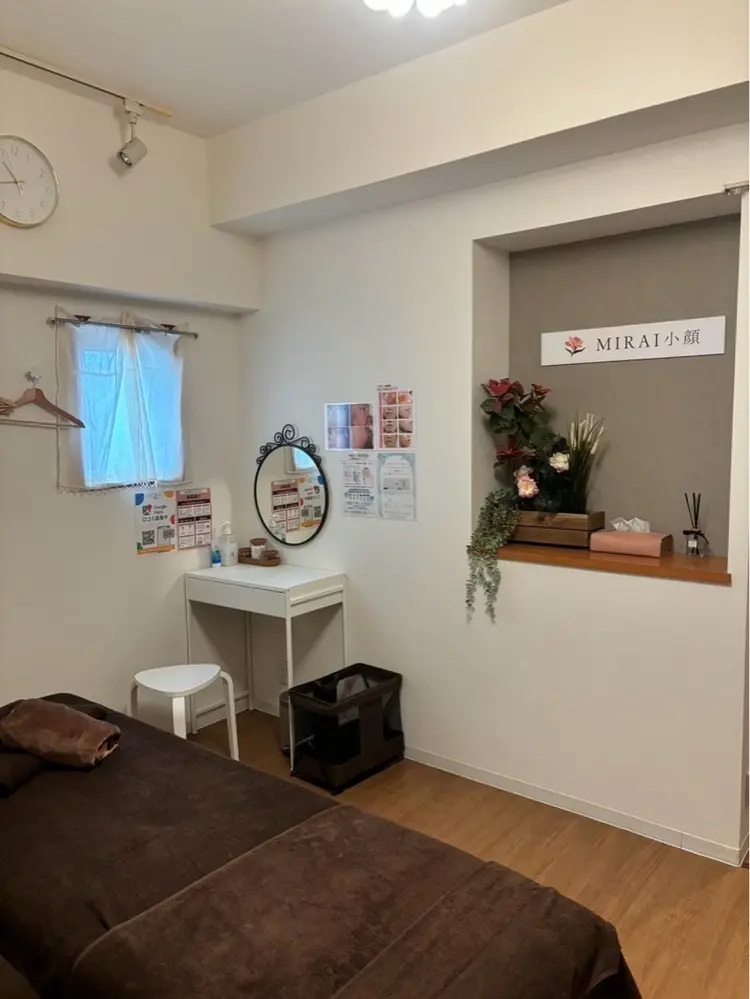 MIRAI小顔栄店の内観・外観2