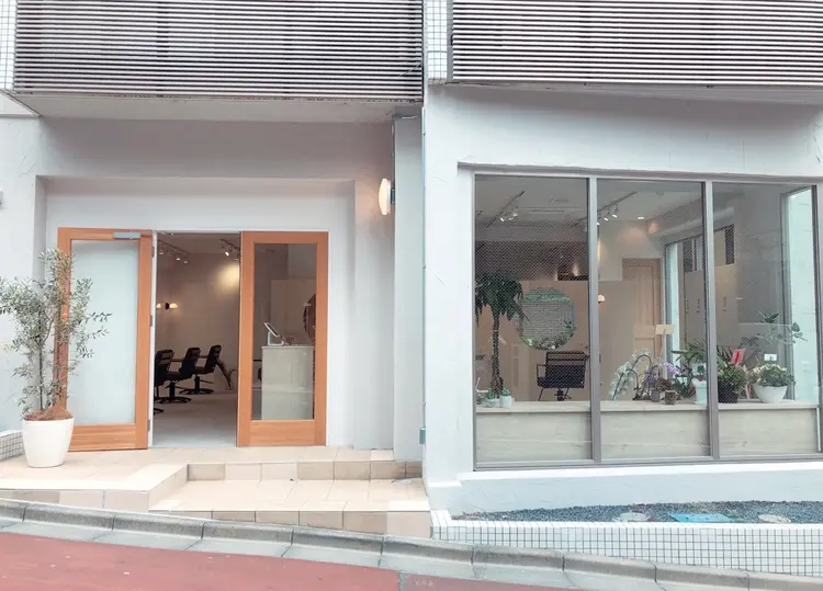 Stamの内観・外観2