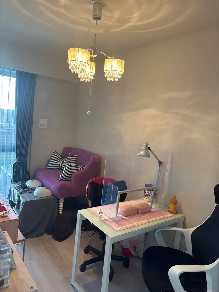 Kana nailの内観・外観1